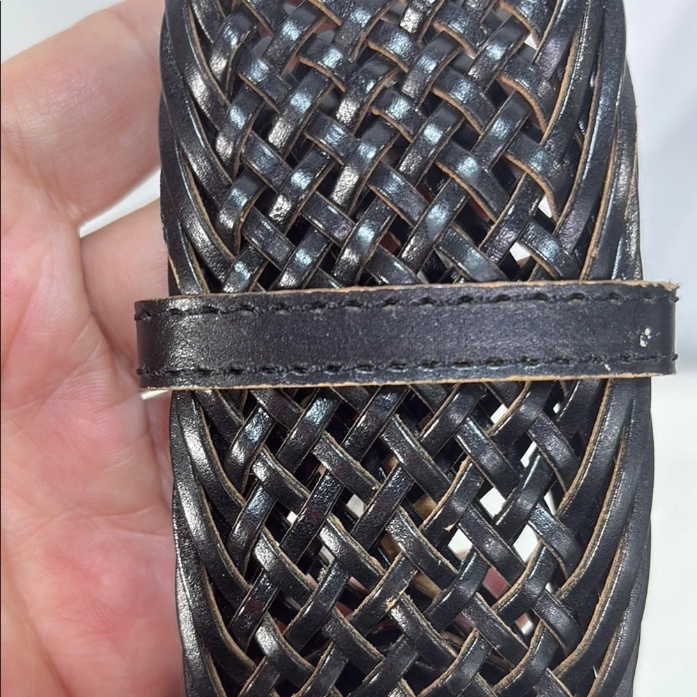 🍌Black leather Mesh Belt with Circular Buckle adjustable
